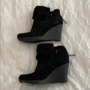 Ugg ankle wedge